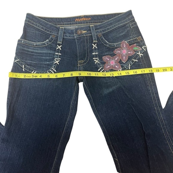 Hudson Bootcut Flared Ankle Jeans Low Waist Wide Leg Floral Appliqué Size 27 - Picture 7 of 16